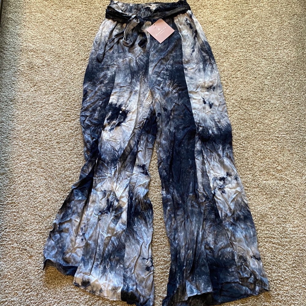 Tie die flared pants